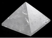 Quartz Pyramid  25-30mm                                                                                                  